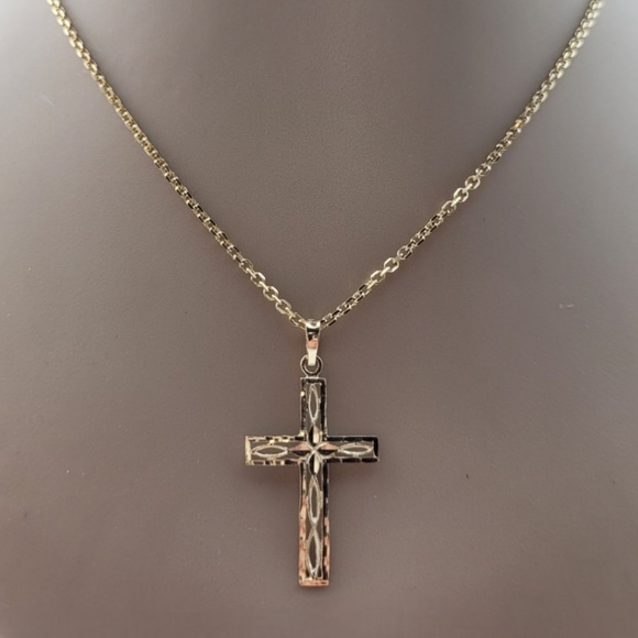 14 Karat Yellow Gold Open Cross Pendant #20896 - Picture 10 of 10
